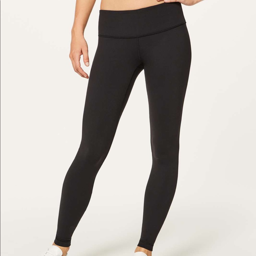 Wunder under lululemon mid rise 27”